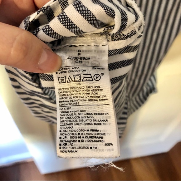 Banana Republic Striped Flutter Sleeve Top - Picture 5 of 8